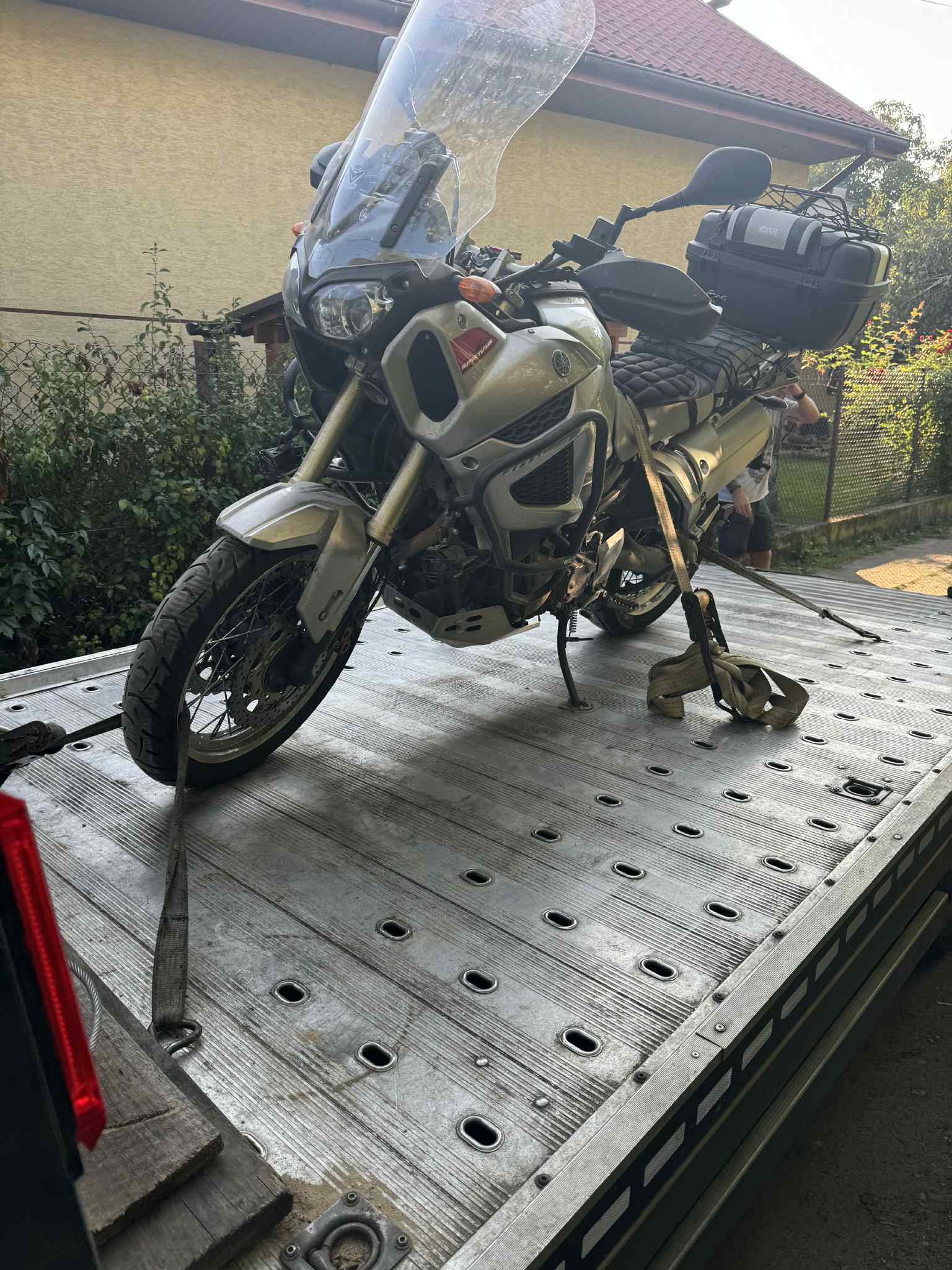Transport motocykli Marki
